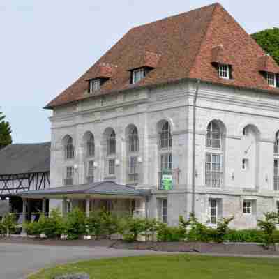 Grand Slam Hôtel Hotel Exterior