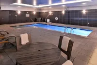 SpringHill Suites Raleigh Cary - Pools