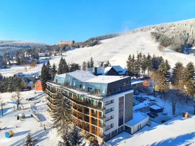 Summit of Saxony Resort Oberwiesenthal Hotels in der Nähe von Wassertretbecken Kemtau