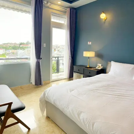 Hung Nguyen Valley Dalat Hotel
