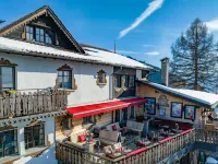Le Coucou Hotel Restaurant & Lounge-Bar Hotels near Caux Palace