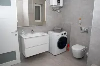 A52 - Apartment with Sea and Country Views