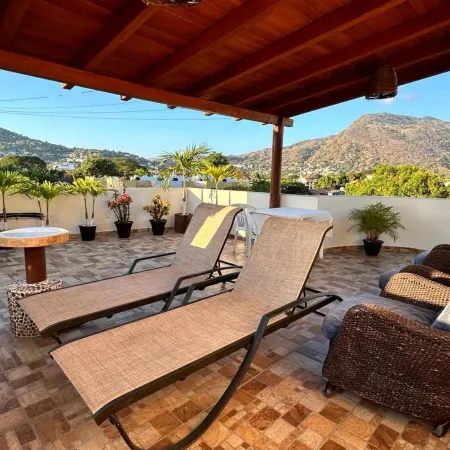 Canto del Mar Hotel - Zihuatanejo - Suites Con Cocina
