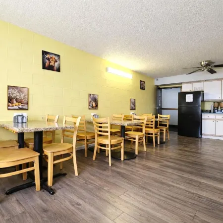 1st Choice Inn of Rawlins
