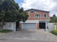 Port Del Mar Guesthouse Hotele w: Hermanus