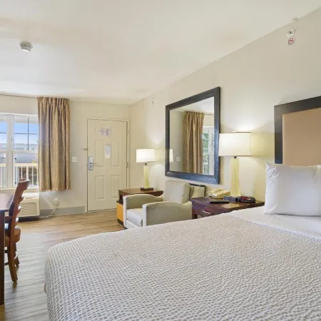 Extended Stay America Suites - Kansas City - Lenexa - 87th St