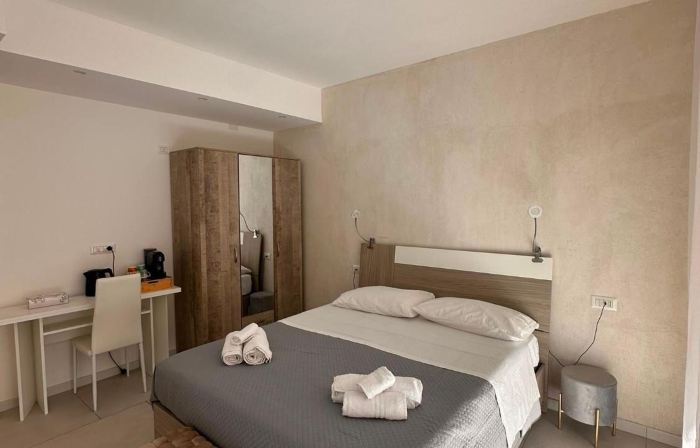 D&F Guest House