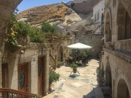 Erenbey Cave Hotel