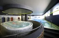 雅卡塔尼亞Spa及公寓酒店 - 溫泉