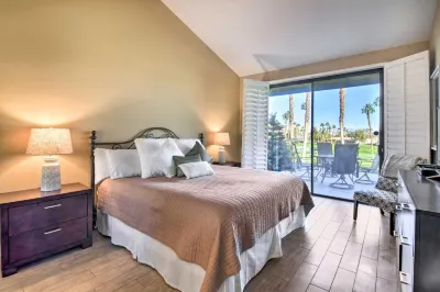 6 Mi to El Paseo Gem with Pool Access!