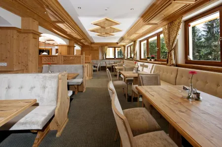 Hotel Berghof Отели в г. Гемайнде Шеффау ам Вильден Кайзер