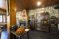 Hotel Rural Valle de Ancares فنادق في Pereda de Ancares