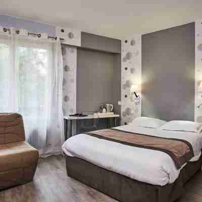 Logis Hôtel de la Bruyère Rooms