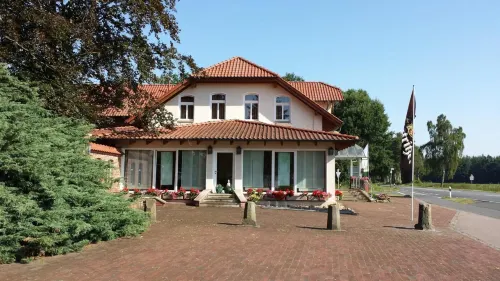 Hotel Restaurant am Pfauenhof Hotels in Loningen