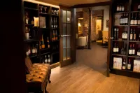 Cbh Hatherley Manor Hotel - bar