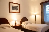 Daroessalam Syariah Heritage Hotel Hotels in Purworejo