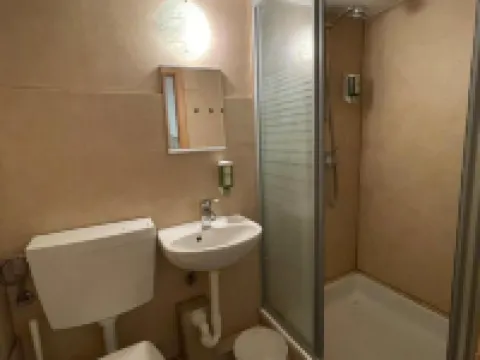 อินเตอร์ลาเคน ลินดา อินน์ ลอดจ์ โรงแรมในอินเทอร์ลาเคิน