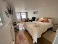 Aquarius B&B Hotel a Mitchell