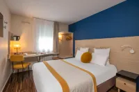 Kyriad Lyon Est - Bron Eurexpo le Cottage Hotels in Bron