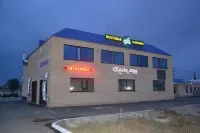 Ayhan Hotel