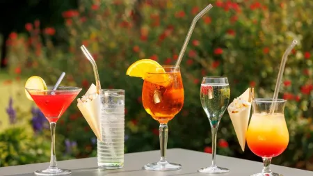 Logis Hôtel Golf le Domaine du Val de Sorne Отели в г. Шарсье