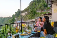 The Social Stays Mussoorie - Frühstück