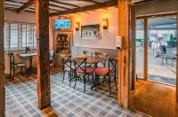 Charming 1-Bed Loft in Caerleon