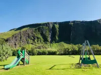 Paradise Cave Hostel & Guesthouse
