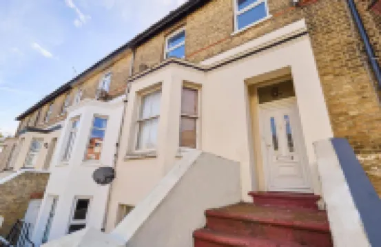 Host & Stay - Westbrook Road