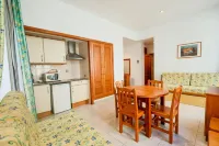 Apartamentos Royal