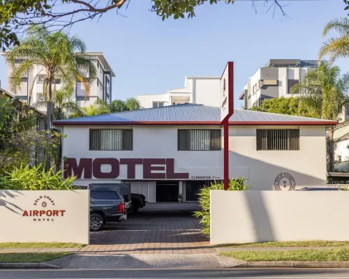 Gold Coast Airport Motel - Only 300 Meters to Airport Terminal Hotels in Bilinga