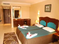 New Farah Hotel Hoteles cerca de Cité Essalam