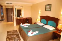 New Farah Hotel - Kitchens