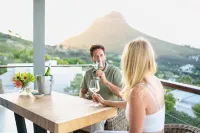 Atzaró Cape Town - Mountain view
