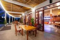Nui Thom Ecolodge Hotels in Tuy An District