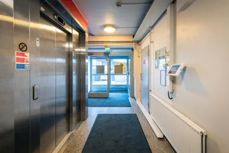 韋斯屈萊歐美娜酒店