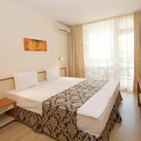 Karlovo Hotel
