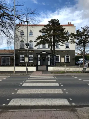 The Brewers Arms Hotels in Snaith
