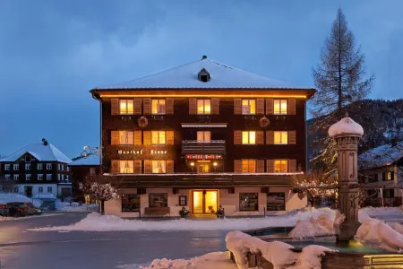 Krone Hittisau - Hotel & Restaurant im Bregenzerwald Отели в г. Брегенц