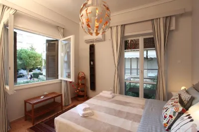 Stylish Flat at Edem Beach by Athenian Homes Hotels near Flisvos Marina
