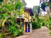 Tasty Dayz Hostel Hotels in 