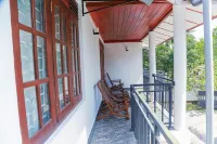 Lakeside Villa - Guest houses