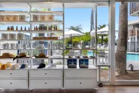 Sea Harbor Hotel - San Diego