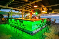 Teos Ormanci Tatil Köyü - Bar