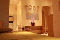 Guesthouse Coco Hiroshima (Female Only)