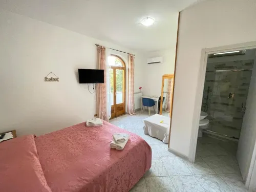Villa Bianca Hotels in SantEgidio del Monte Albino