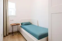 Nazaret Urban - 3-Star