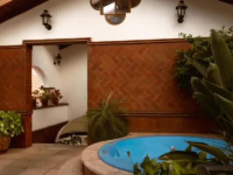 Parador Santa Maria la Real スクレのホテル