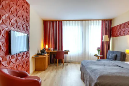 Hotel Mercator Itzehoe-Klosterforst Отели в г. Кремпе