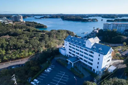 Kashikojima Hotel Bay Garden Отели рядом с достопримечательностью «Yokoyama»